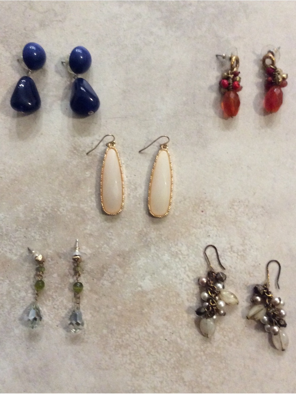 Women’s Fashion Earrings Lot - 5 Pairs